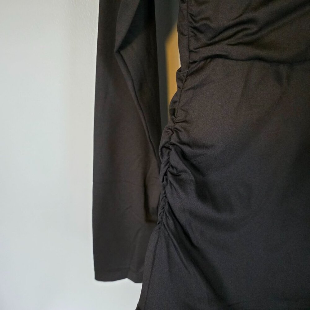 NWT Loft Ruched Deep V-Neck Top - Picture 4 of 7